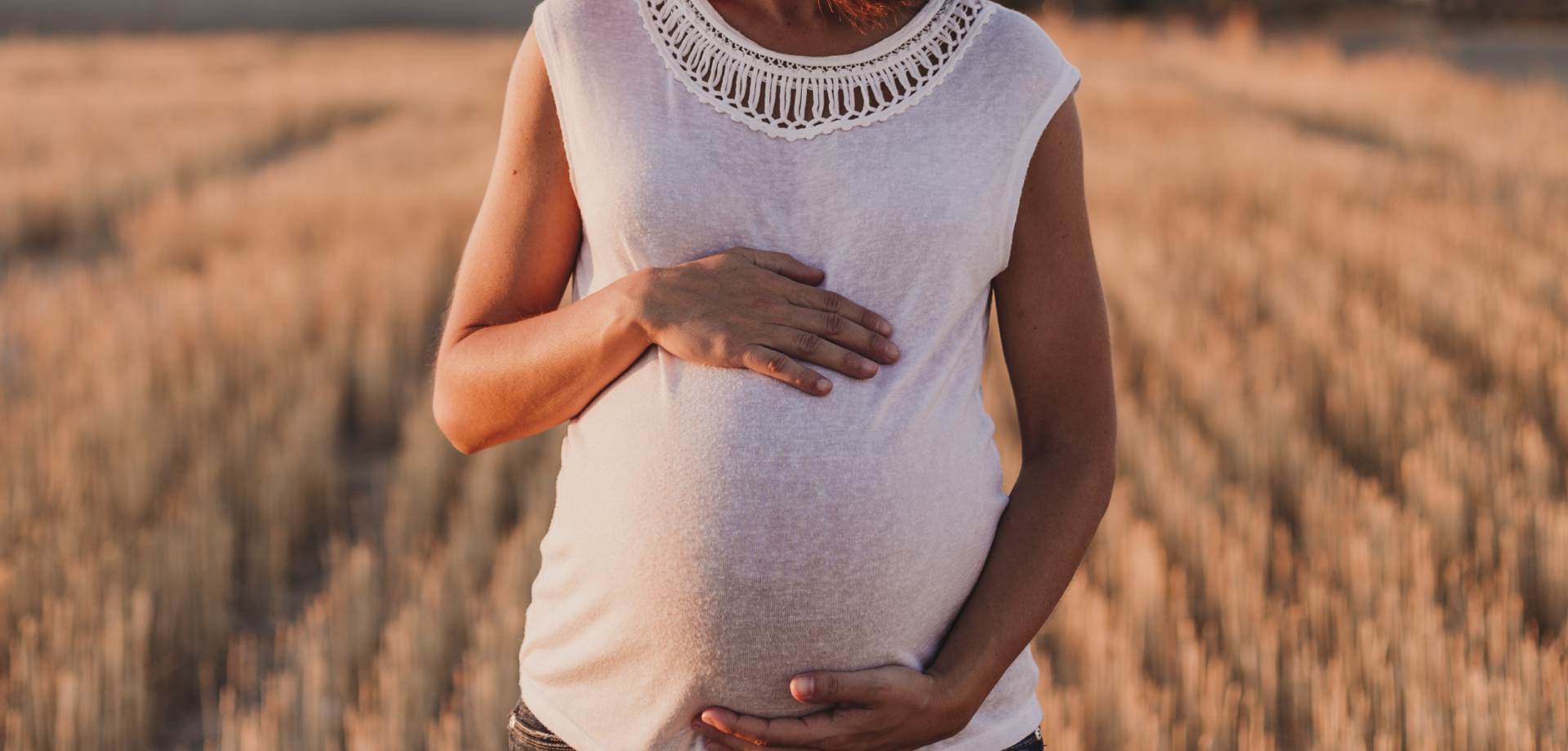 formación arbusto Alacena Minoxidil y embarazo: ¿Es posible continuar este tratamiento si te quedas  embarazada?